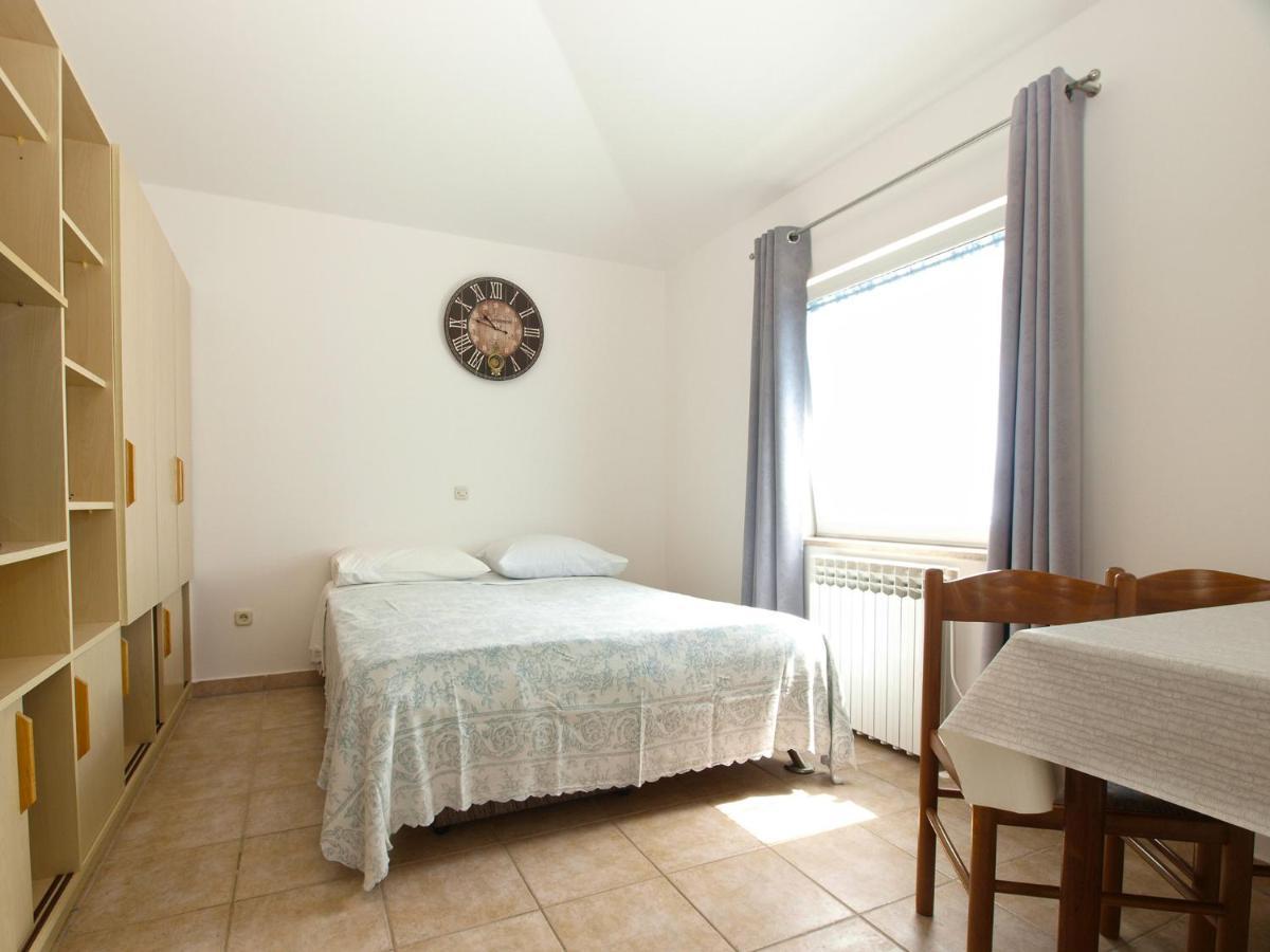 Apartments Biskupije 810 Medulin Eksteriør bilde