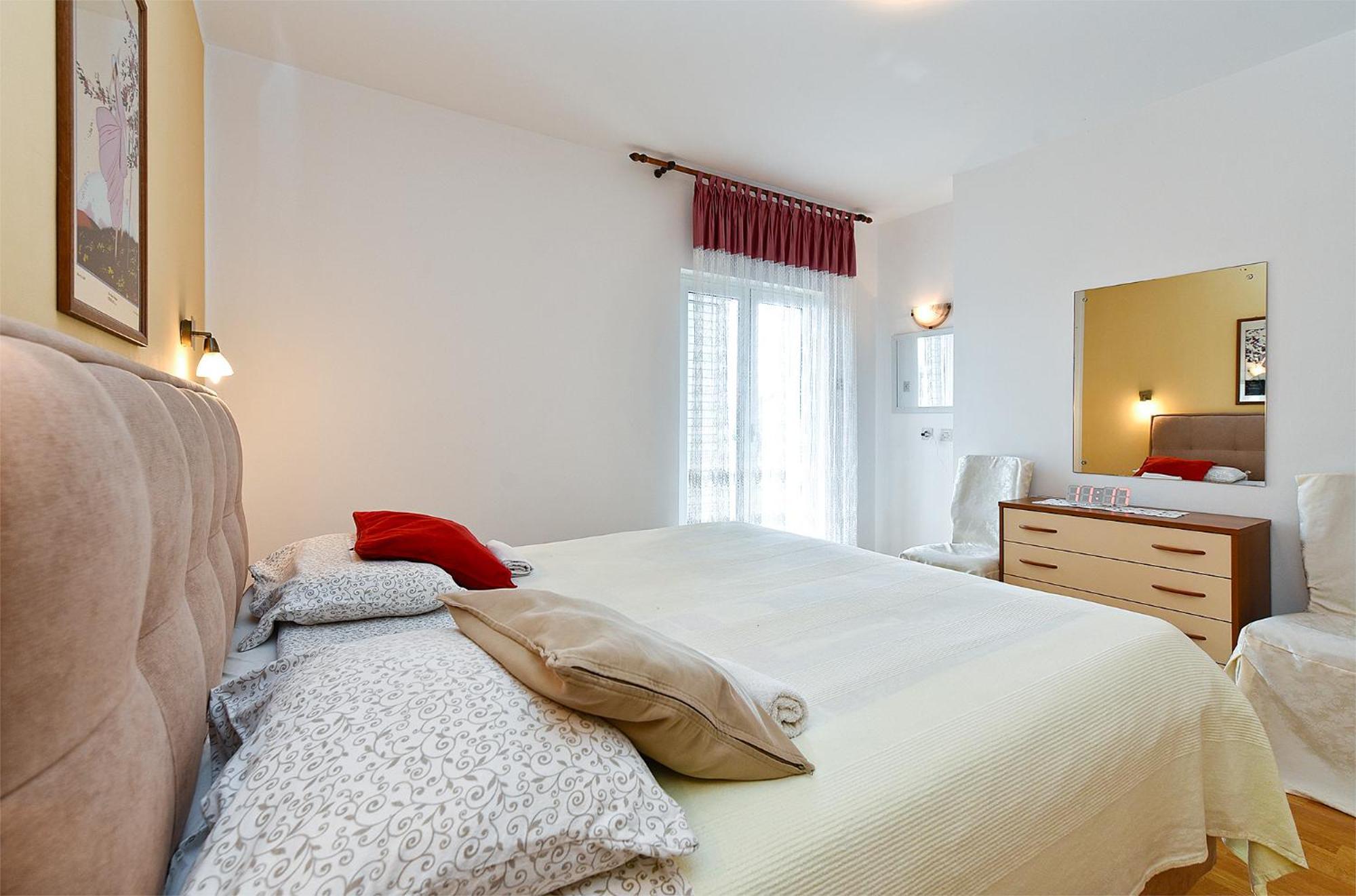 Apartments Biskupije 810 Medulin Eksteriør bilde